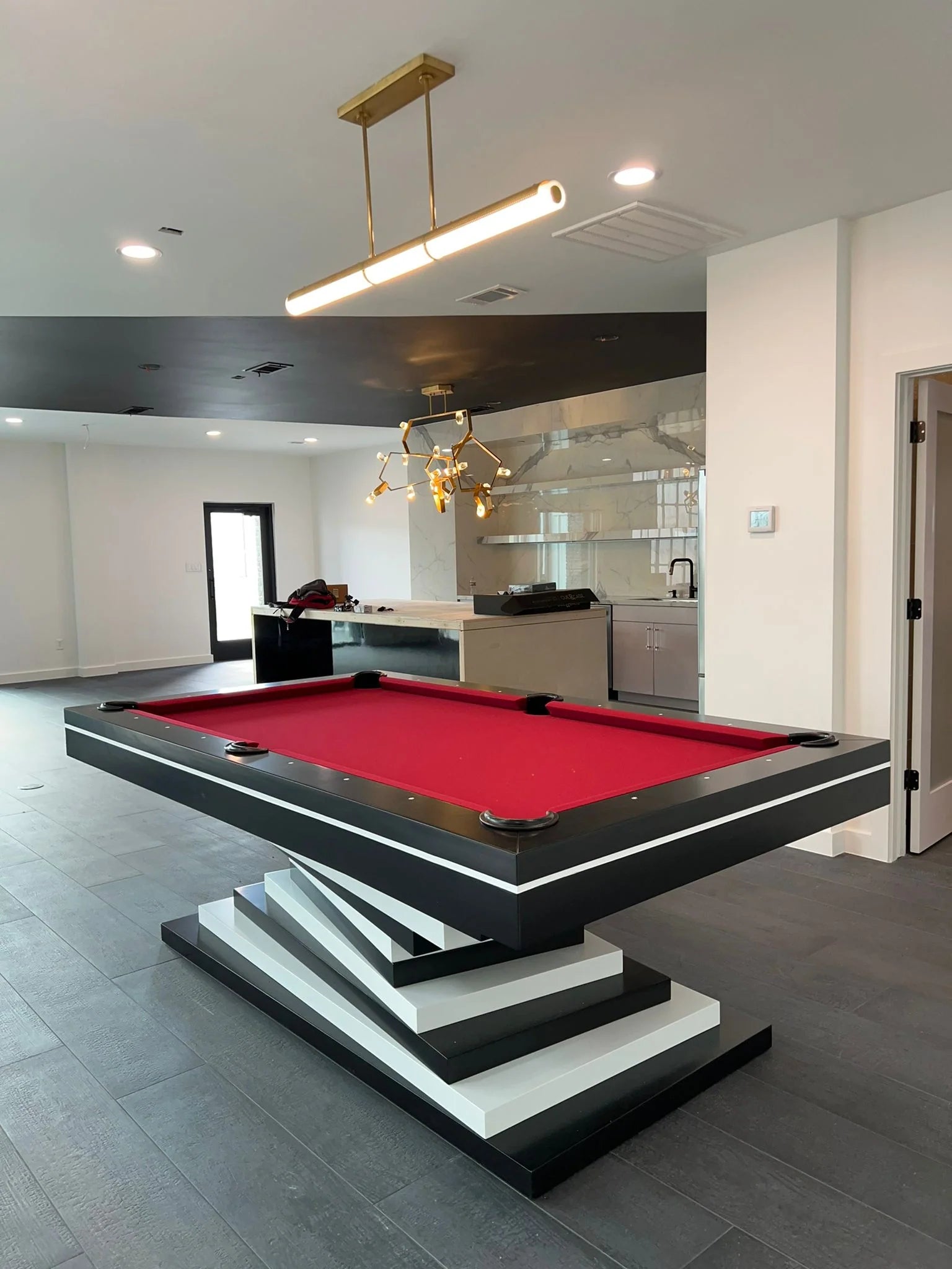 Neavio Modern Slate Pool Table