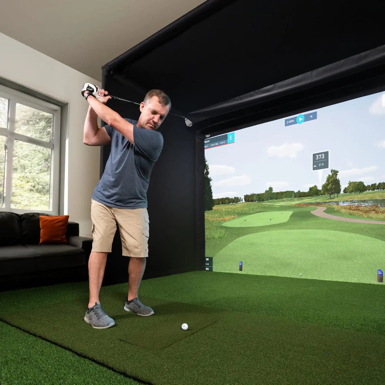 Carl's EYE XO Golf Package